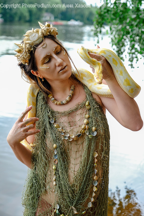 Human, Person, Accessory, Accessories, Clothing