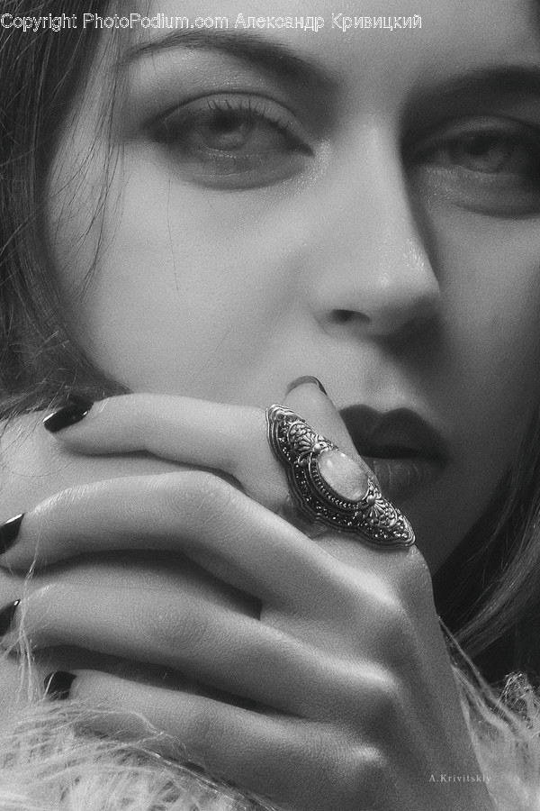 Finger, Accessories, Accessory, Ring, Jewelry