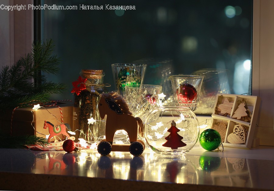 Glass, Goblet, Box, Cocktail, Beverage