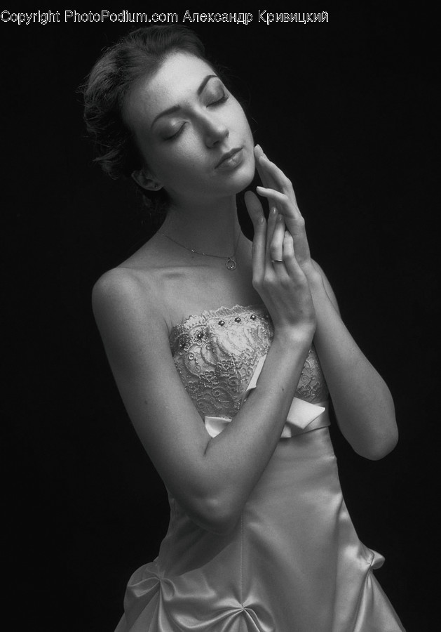 Clothing, Apparel, Person, Human, Evening Dress