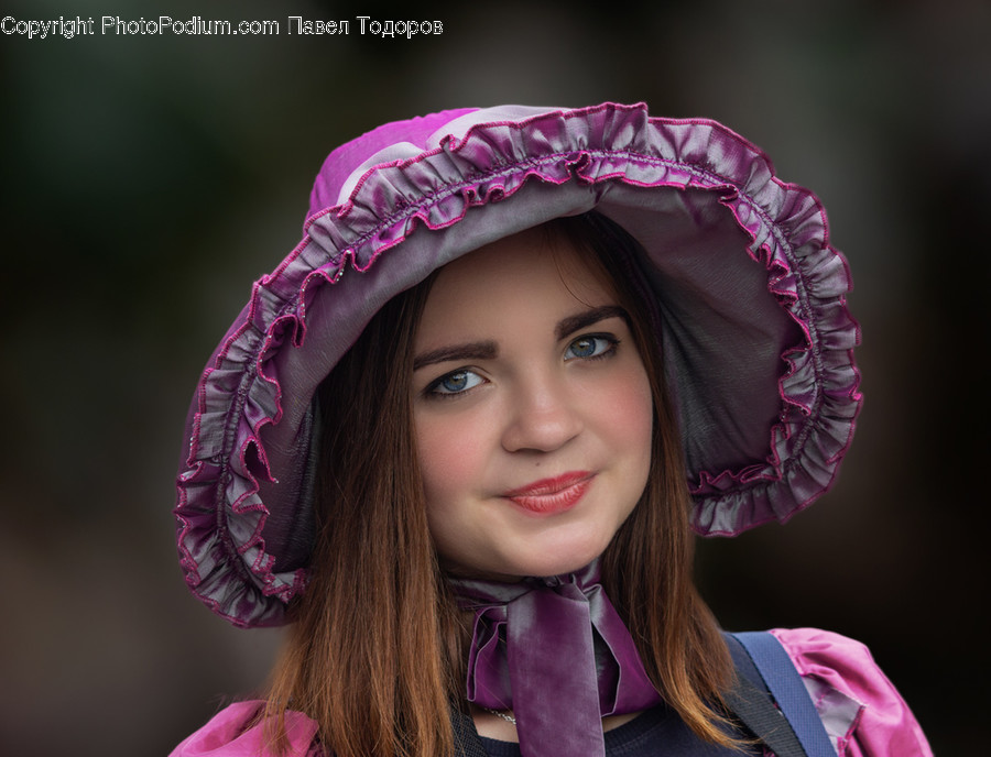 Clothing, Apparel, Bonnet, Hat, Tie