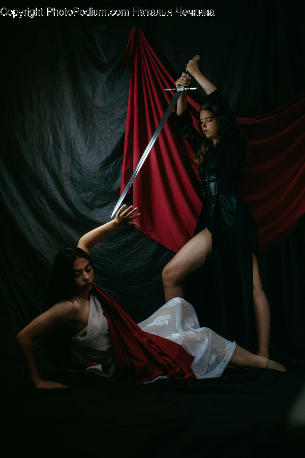 Dance Pose, Leisure Activities, Performer, Person, Human