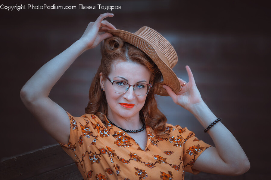 Hat, Clothing, Apparel, Person, Human