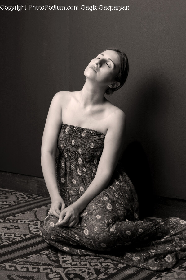 Clothing, Apparel, Person, Human, Evening Dress