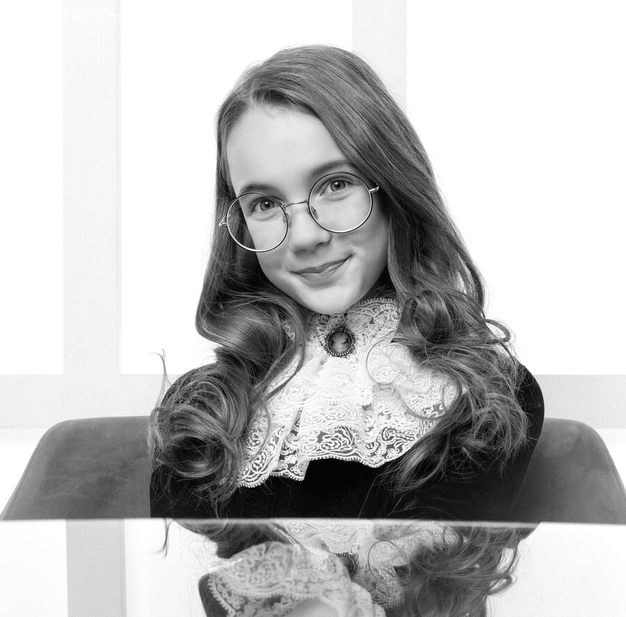 Face, Person, Human, Glasses, Accessories