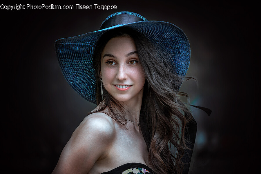 Hat, Clothing, Apparel, Person, Human