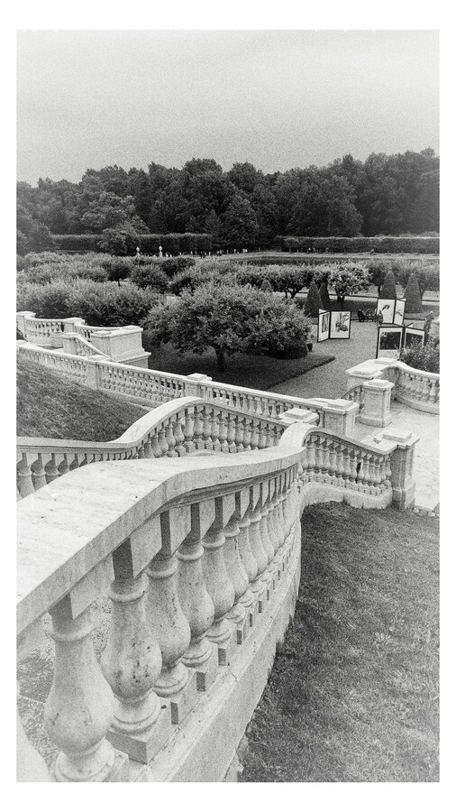 Handrail, Banister, Railing, Architecture, Building