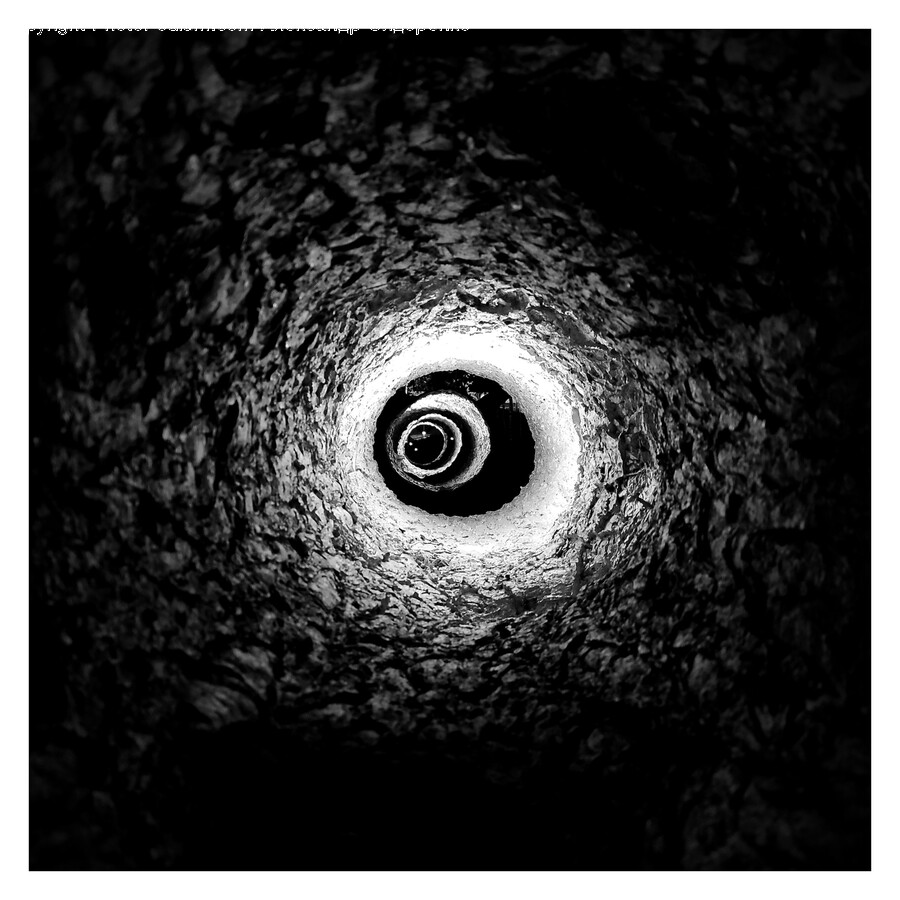 Hole