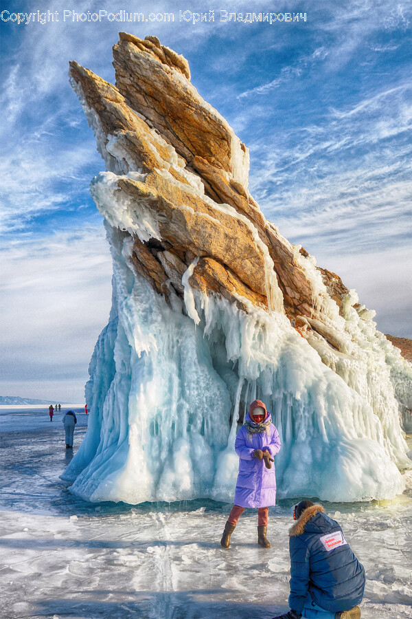 Ice, Outdoors, Nature, Clothing, Glove