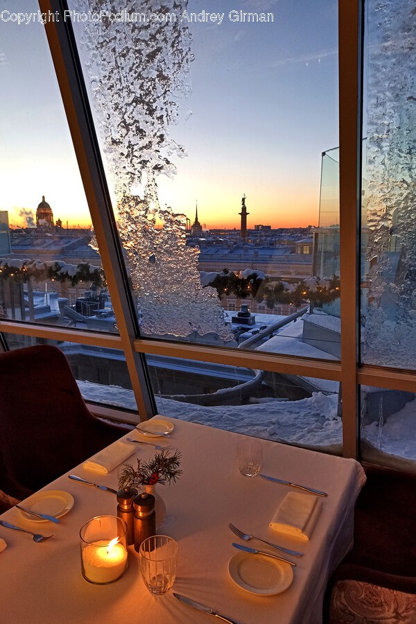 Dining Table, Furniture, Table, Indoors, Restaurant