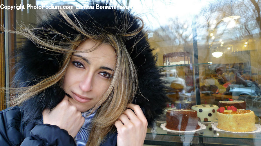 Human, People, Person, Cake, Dessert, Food, Bowl