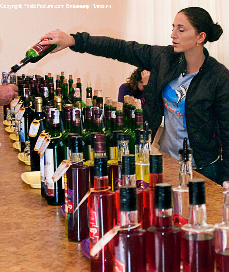 People, Person, Human, Bar Counter, Bartender, Alcohol, Beer