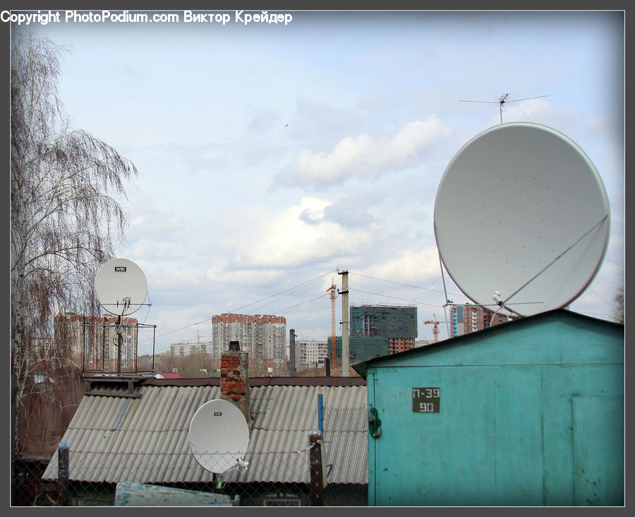 Antenna, Deck, Porch, Boat, Dinghy, Building, Housing
