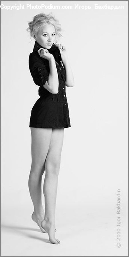 People, Person, Human, Clothing, Miniskirt, Skirt, Female
