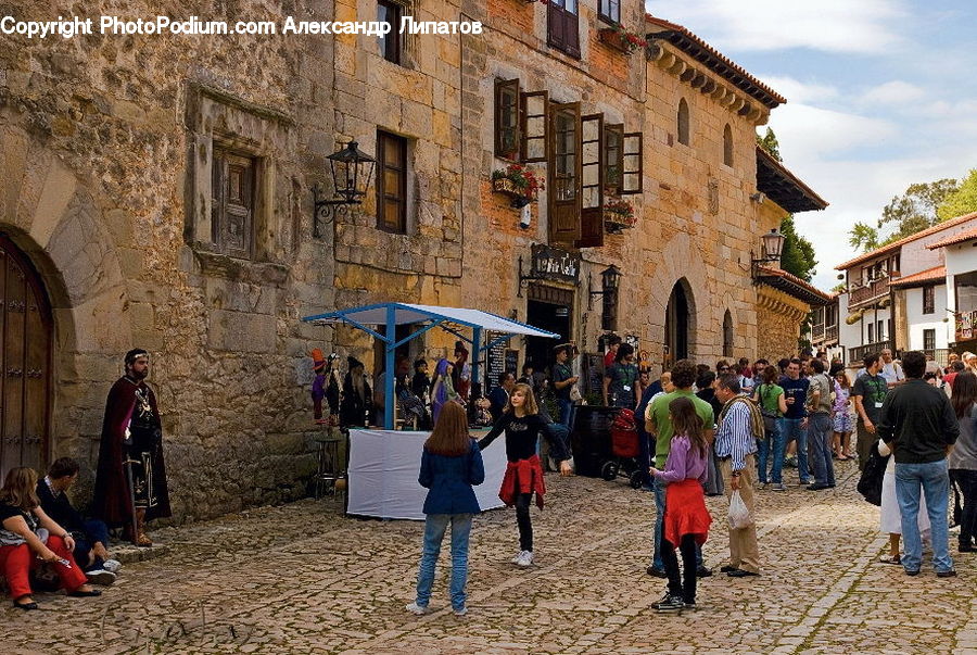 Human, People, Person, Leisure Activities, Walking, Crowd, Road