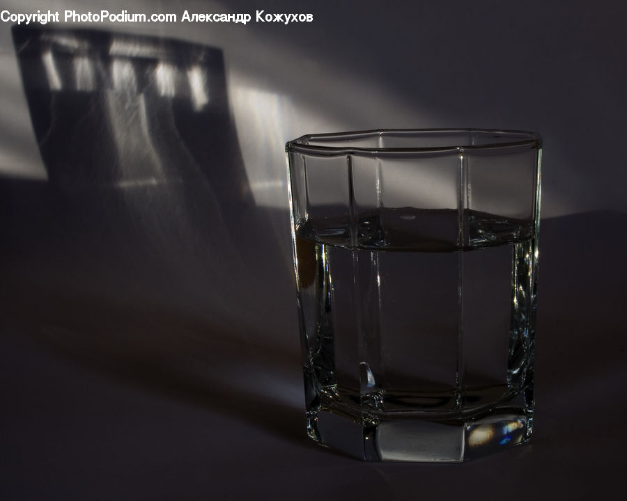 Aftershave, Perfume, Glass, Alcohol, Beer, Beer Glass, Beverage