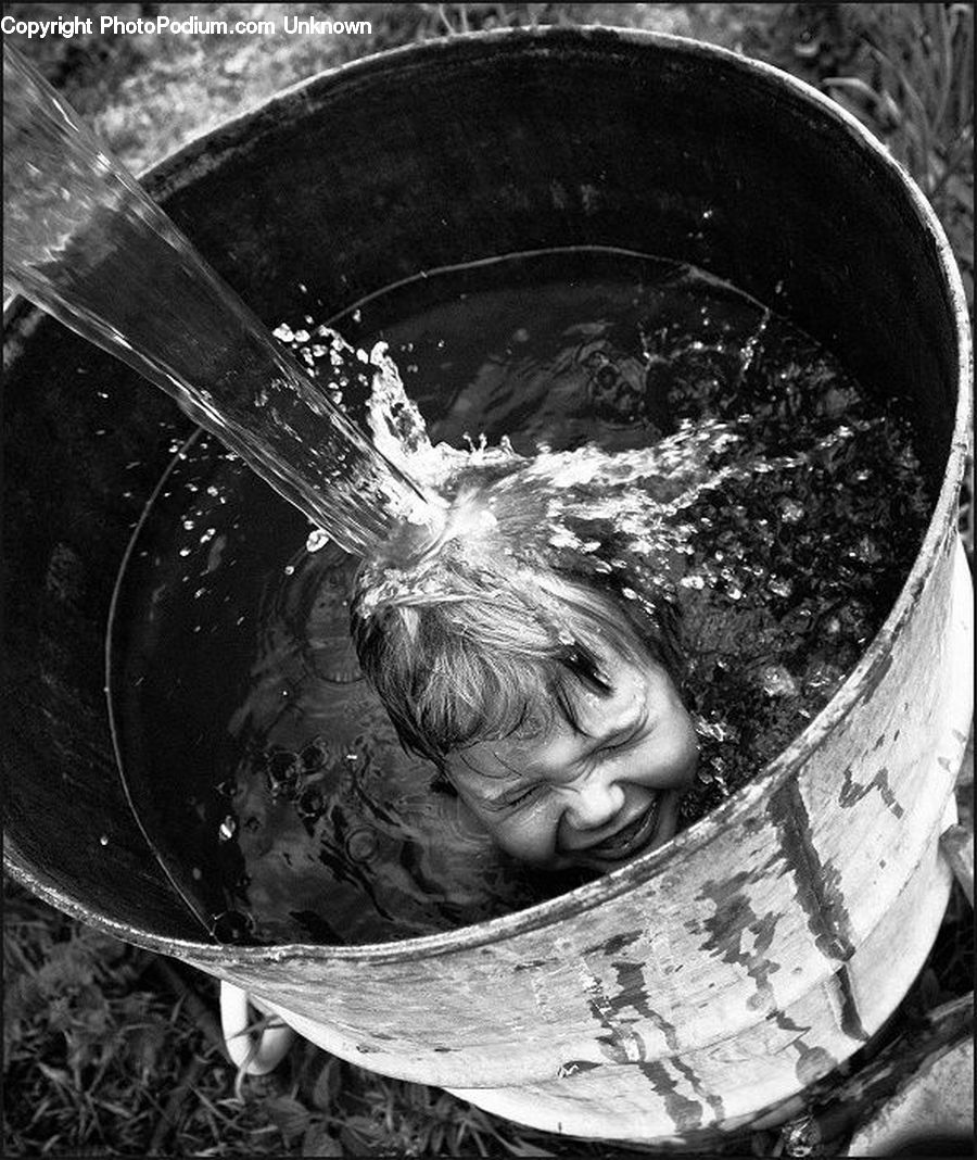 Bucket