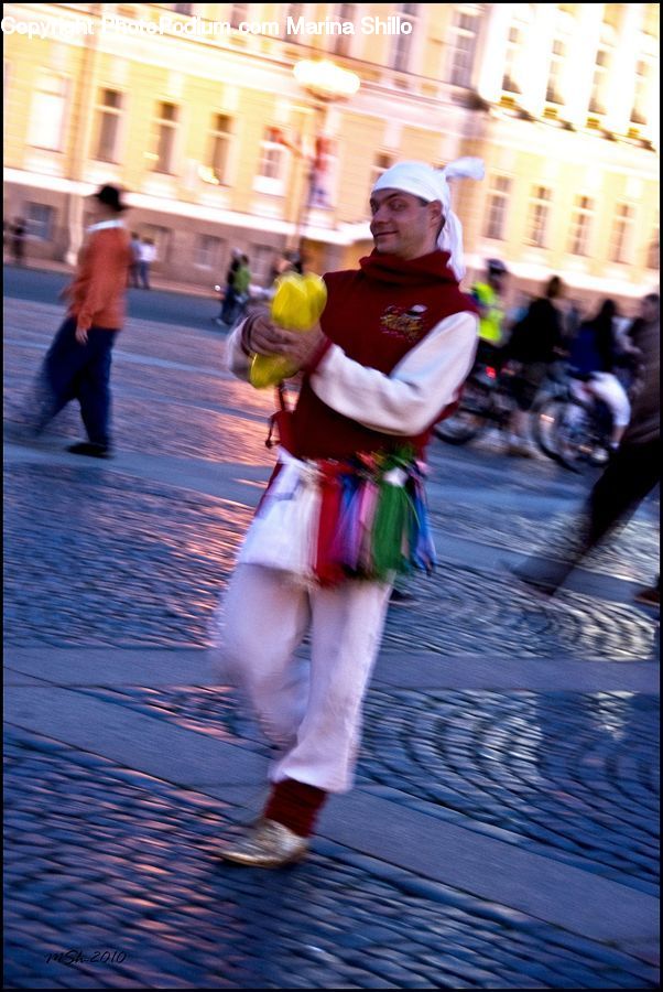 Human, People, Person, Performer, Bicycle, Bike, Vehicle