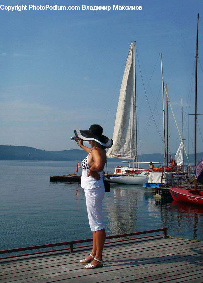 People, Person, Human, Boat, Watercraft, Dinghy, Sailboat
