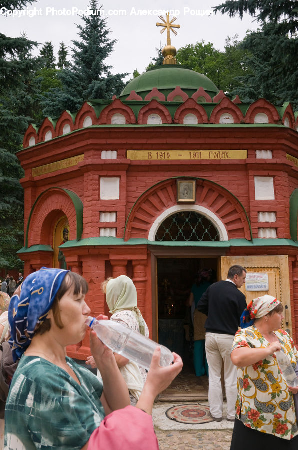 People, Person, Human, Roof, Tile Roof, Arch, Leisure Activities