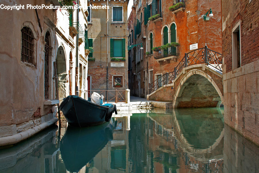 Boat, Gondola, Watercraft, Castle, Fort, Water, Ditch