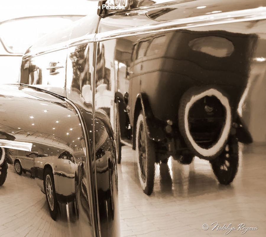 Automobile, Car, Coupe, Sports Car, Vehicle, Sedan, Caravan