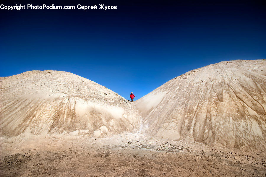 Desert, Outdoors, Crest, Mountain, Peak, Plateau, Dune