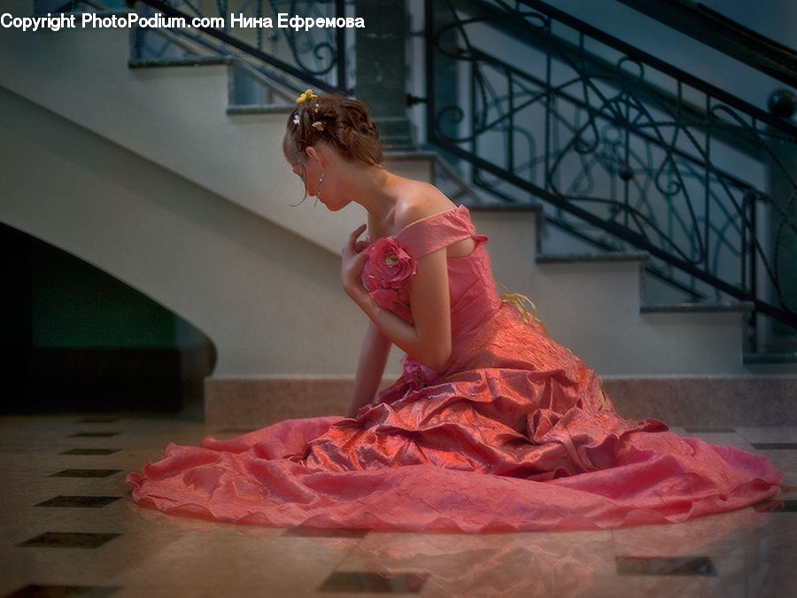 People, Person, Human, Evening Dress, Gown, Clothing, Dress
