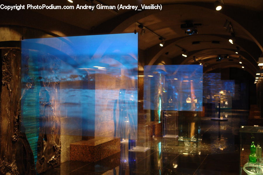 Lighting, Fountain, Water, Bar Counter, Pub, Indoors, Lobby