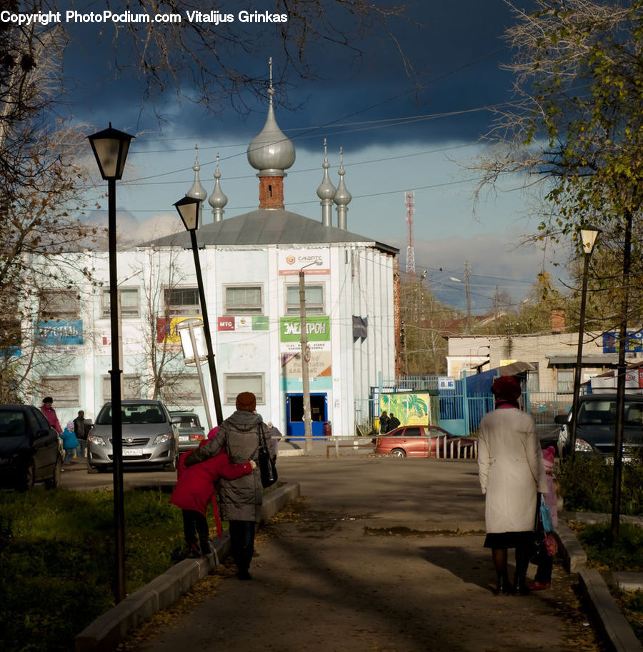 Human, People, Person, Coat, Leisure Activities, Walking, Campus