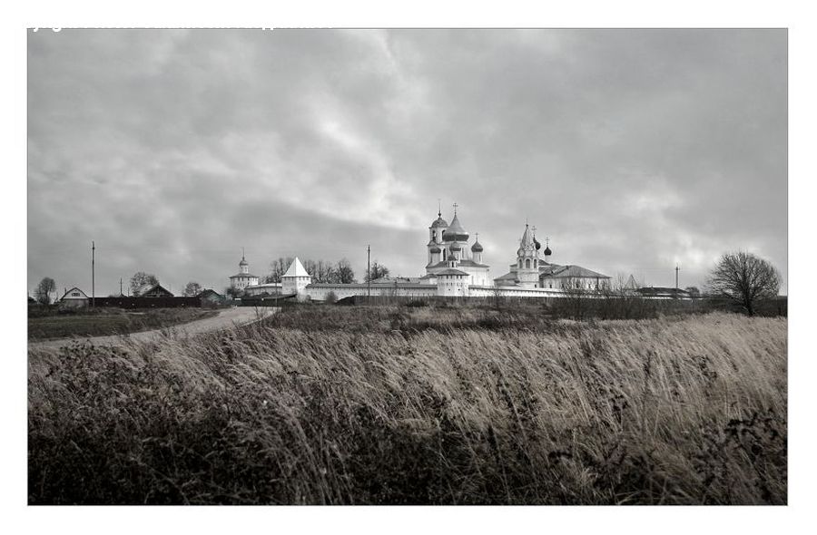 Field, Architecture, Housing, Monastery, Castle, Fort, Church