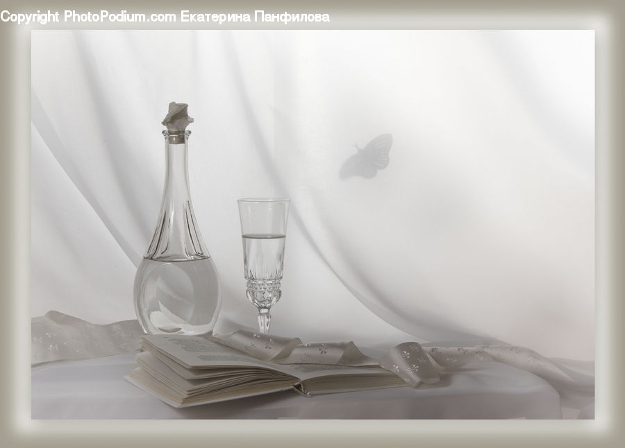 Glass, Bottle, Indoors, Interior Design, Room, Dining Room