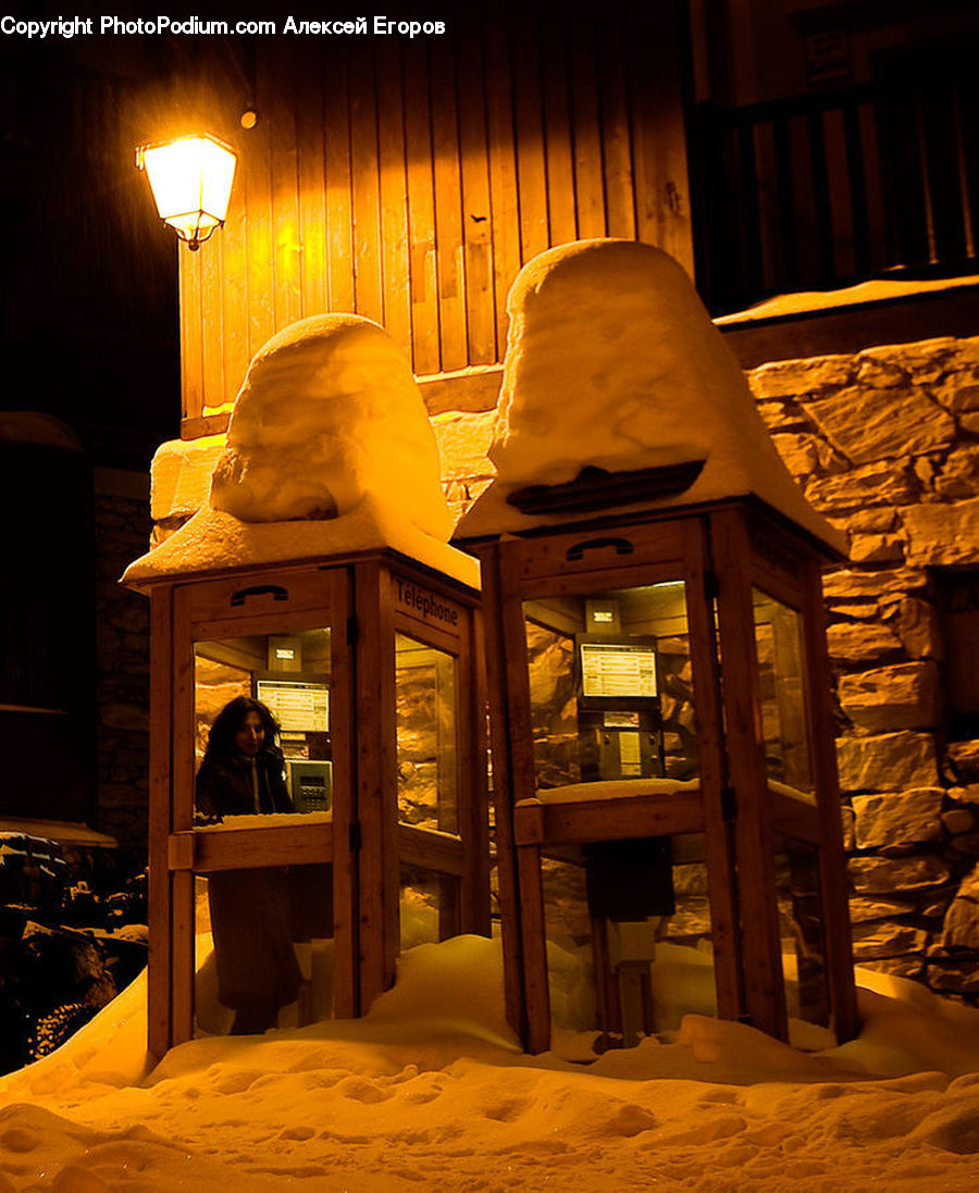 Bed, Bedroom, Furniture, Gazebo, Fireplace, Hearth, Cafe