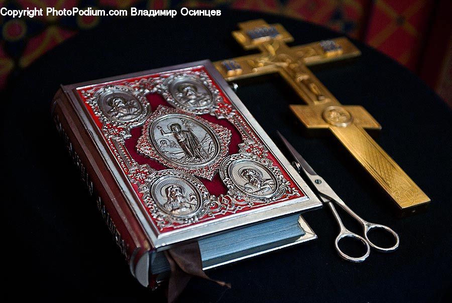 Bling, Diary, Text