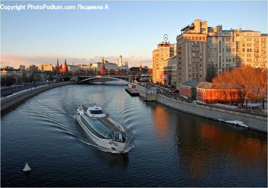 Boat, Watercraft, Gondola, Canal, Outdoors, River, Water