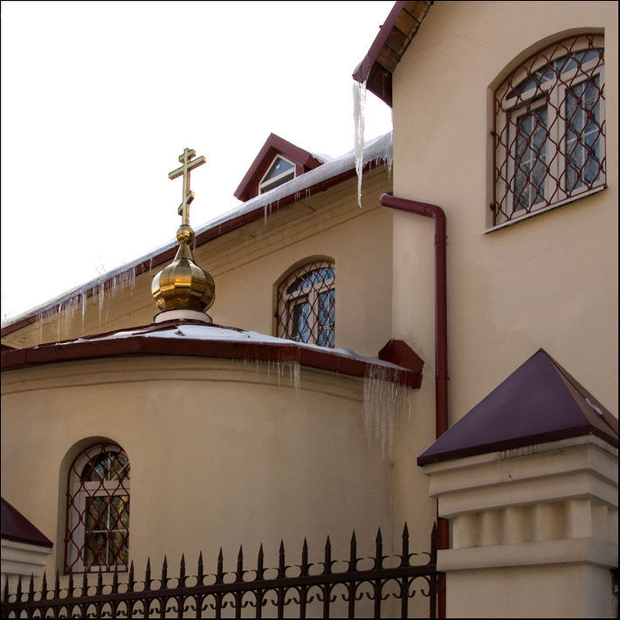 Balcony, Architecture, Housing, Skylight, Window, Bell Tower, Clock Tower