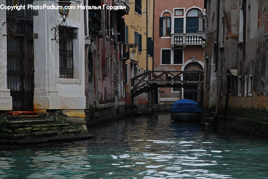 Boat, Gondola, Watercraft, Umbrella, Alley, Alleyway, Road