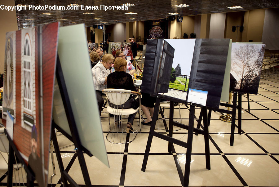 Chair, Furniture, Food Court, Dining Table, Table, Cafe, Cafeteria