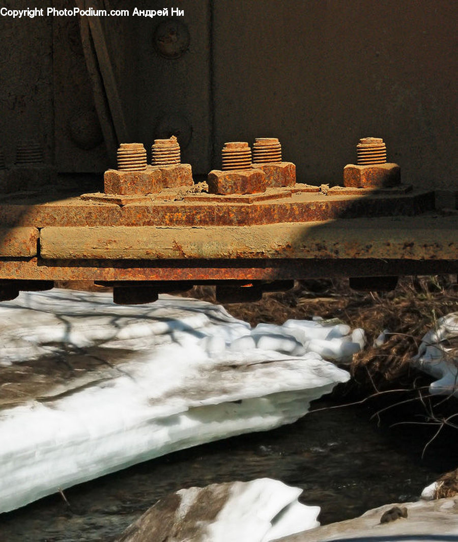Bakery, Shop, Rubble, Lumber, Clothing, Long Sleeve, Sleeve