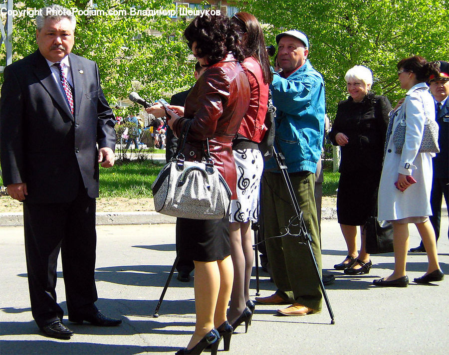 Human, People, Person, Clothing, Overcoat, Suit, Afro Hairstyle