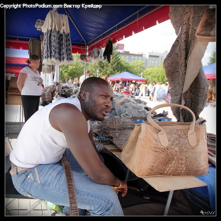 People, Person, Human, Crowd, Leisure Activities, Apparel, Clothing