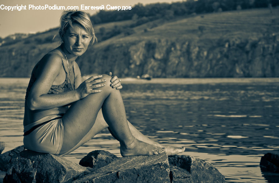 People, Person, Human, Female, Girl, Woman, Outdoors