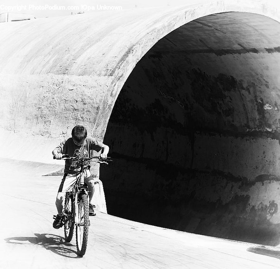 People, Person, Human, Bicycle, Bike, Vehicle, Cyclist