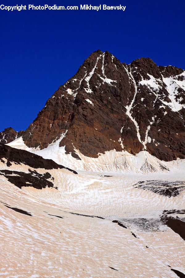 Crest, Mountain, Outdoors, Peak, Mountain Range, Plateau, Arctic
