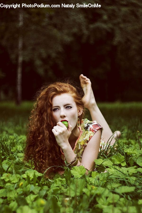 People, Person, Human, Female, Girl, Woman, Fern