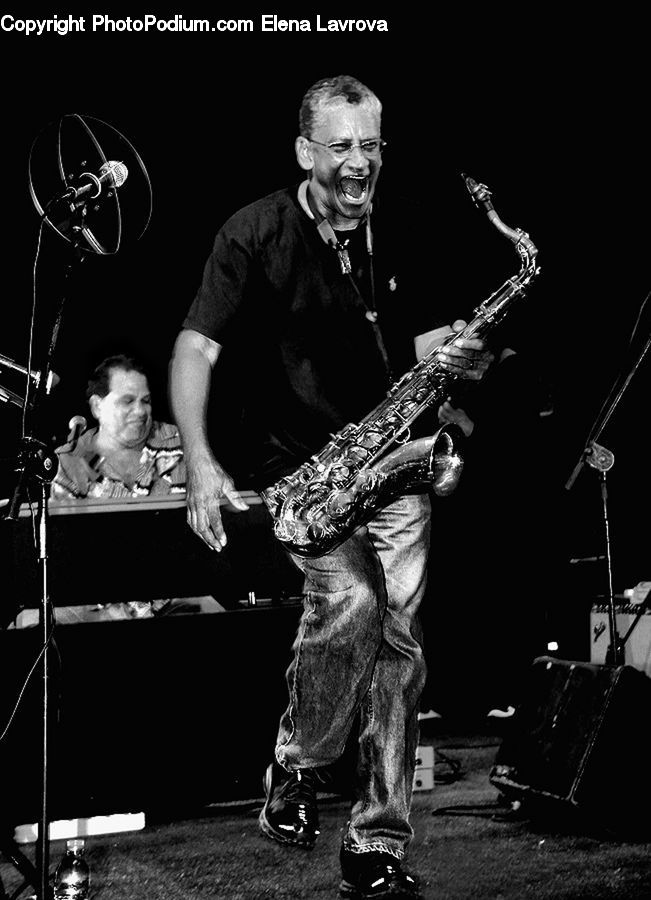 People, Person, Human, Musical Instrument, Saxophone, Performer, Guitar