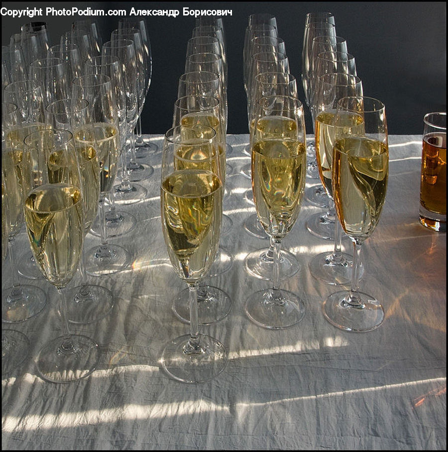 Glass, Beverage, Drink, Goblet, Alcohol, Beer, Beer Glass