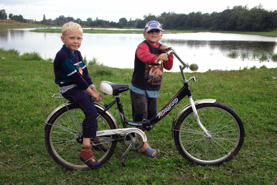 People, Person, Human, Bicycle, Bike, Vehicle, Leisure Activities