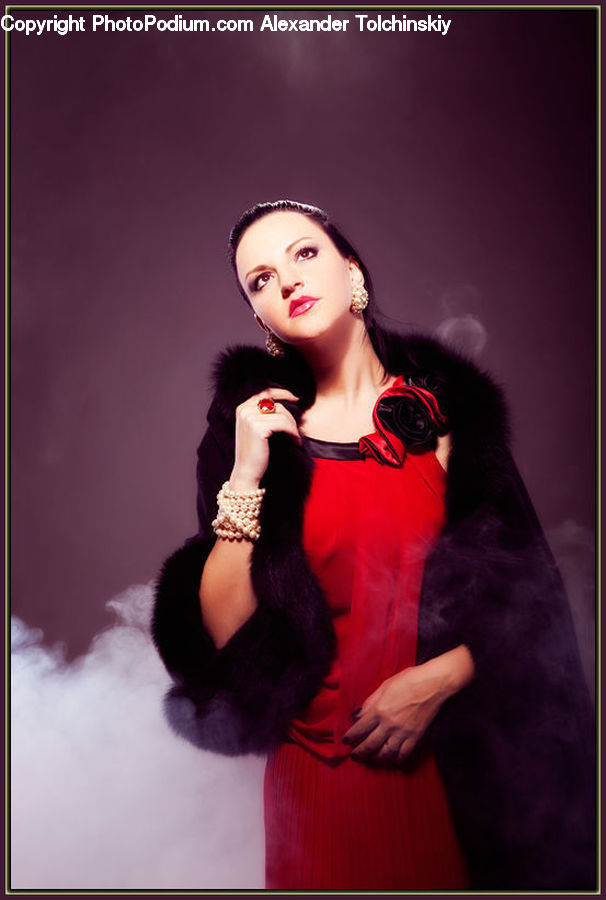 People, Person, Human, Female, Dance, Dance Pose, Clothing