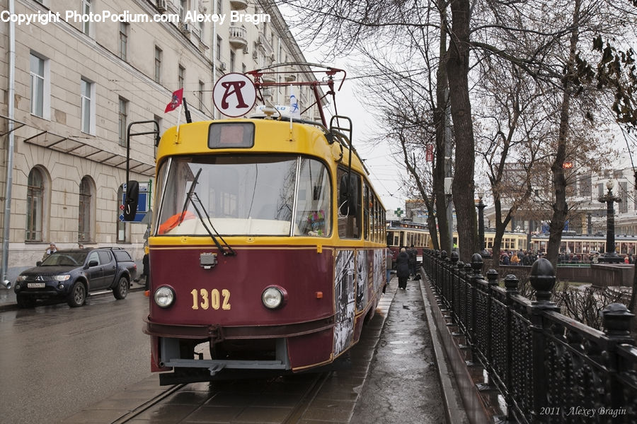 Train, Vehicle, Rail, Streetcar, Tram, Trolley, Fountain